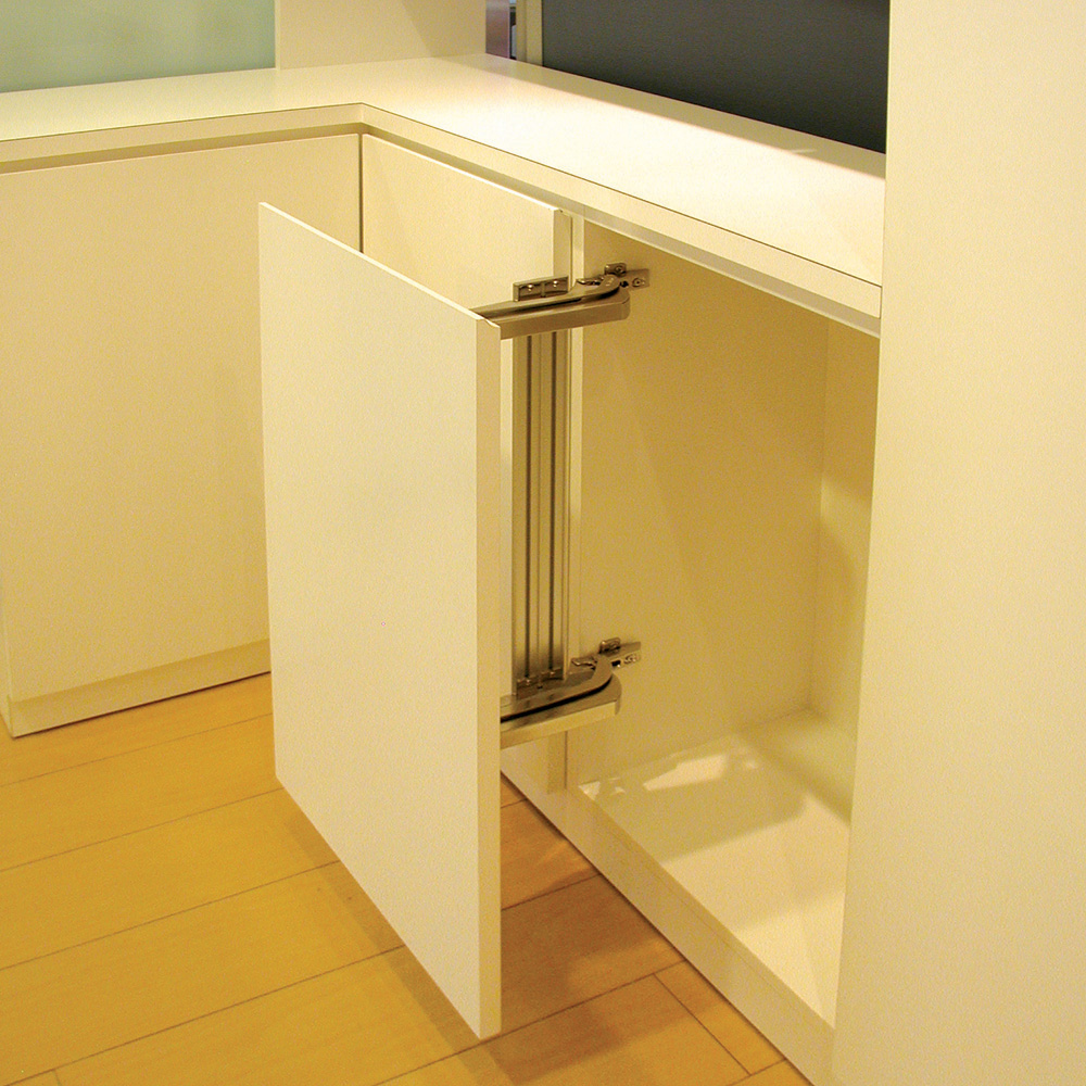 Lateral Opening Door Hinge Set
