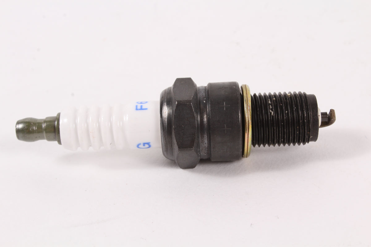 MTD 951-10292 Spark Plug Fits Columbia Craftsman Huskee Troy Bilt Yard Man F6RTC
